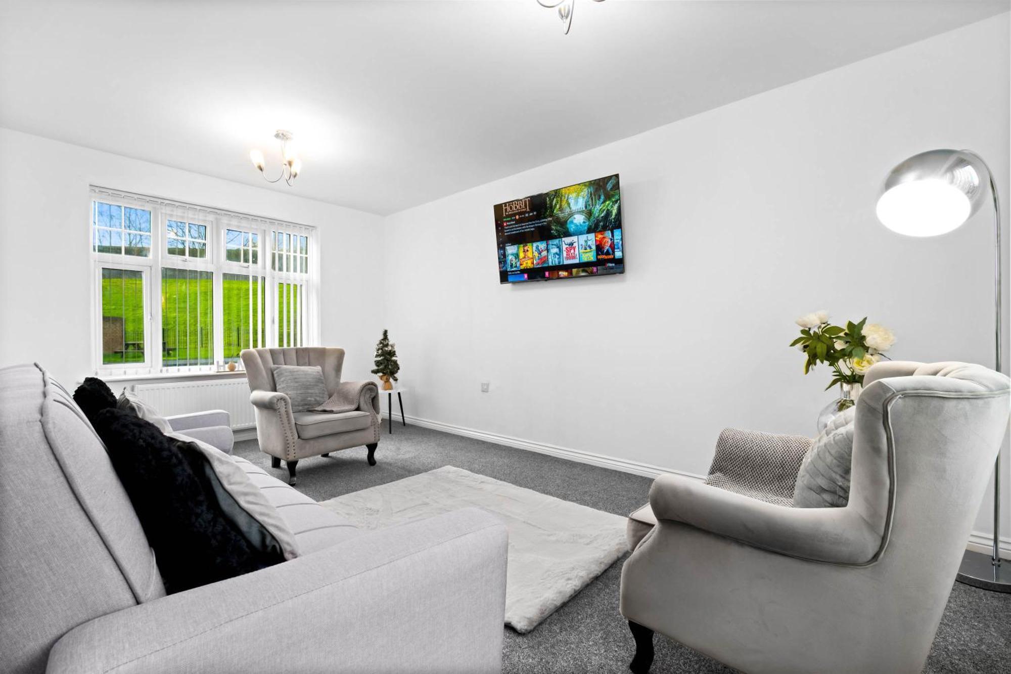 Harmony House 3 Bedroom New Build For Families, Contractors, Black Country Museum Sleeps 6 Типтон Экстерьер фото